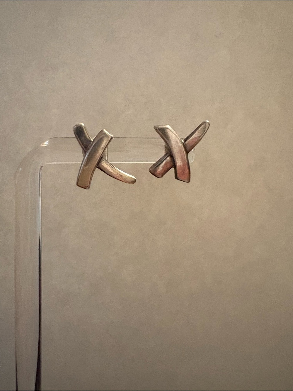 Tiffany & Co. Silver X Paloma Picasso earrings on Signature Blue Pouch - Picture 3 of 5